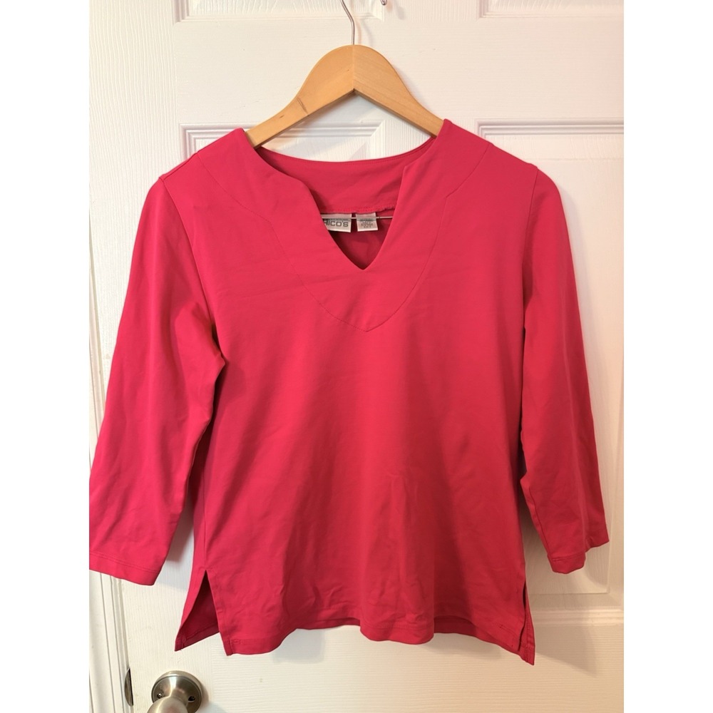 Chico's Dark Solid Pink V Neck Tshirt Blouse Size 0 Small, 3/4 Sleeve